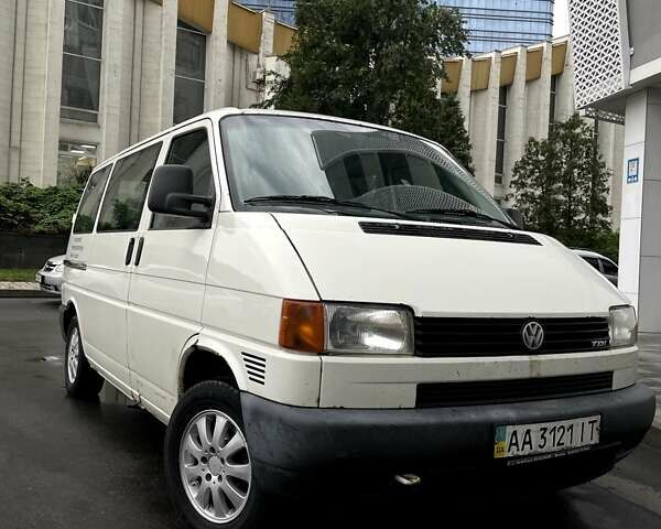 Білий Фольксваген Transporter, об'ємом двигуна 2.5 л та пробігом 443 тис. км за 6200 $, фото 28 на Automoto.ua