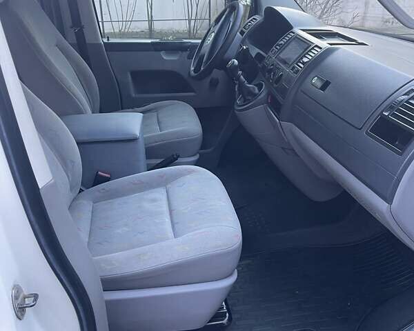 Белый Фольксваген Transporter, объемом двигателя 1.9 л и пробегом 370 тыс. км за 6500 $, фото 22 на Automoto.ua