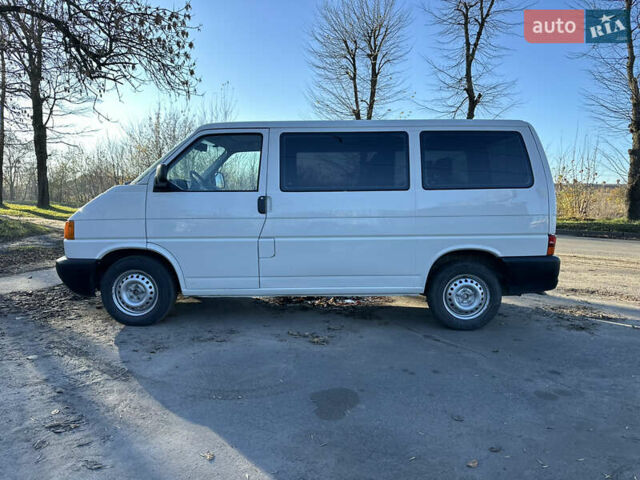 Білий Фольксваген Transporter, об'ємом двигуна 2.5 л та пробігом 400 тис. км за 5899 $, фото 5 на Automoto.ua