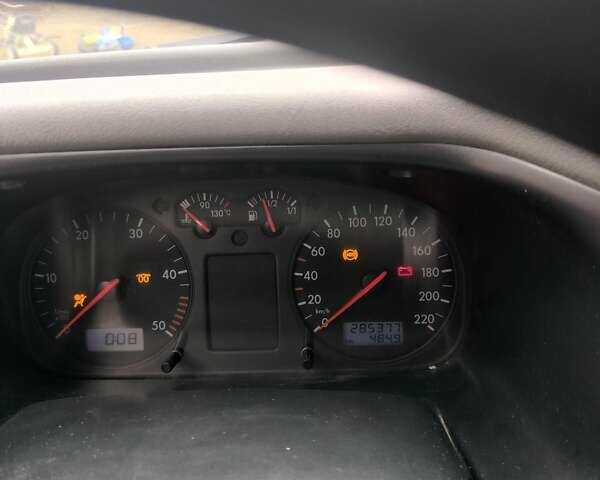 Белый Фольксваген Transporter, объемом двигателя 2.5 л и пробегом 290 тыс. км за 8500 $, фото 19 на Automoto.ua