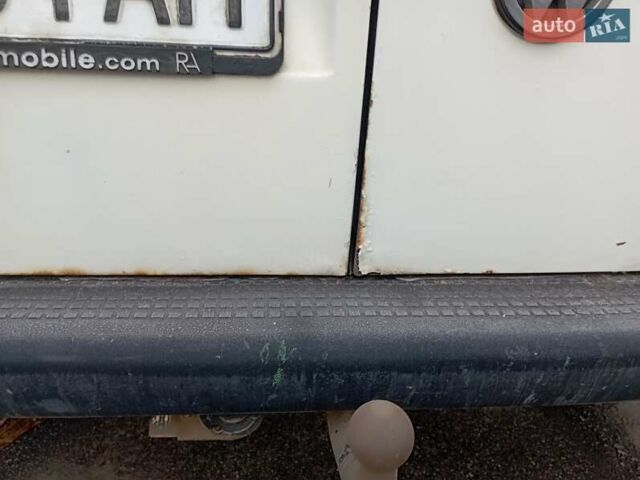 Белый Фольксваген Transporter, объемом двигателя 2.5 л и пробегом 487 тыс. км за 4999 $, фото 4 на Automoto.ua