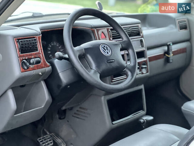 Белый Фольксваген Transporter, объемом двигателя 2.5 л и пробегом 250 тыс. км за 5999 $, фото 14 на Automoto.ua