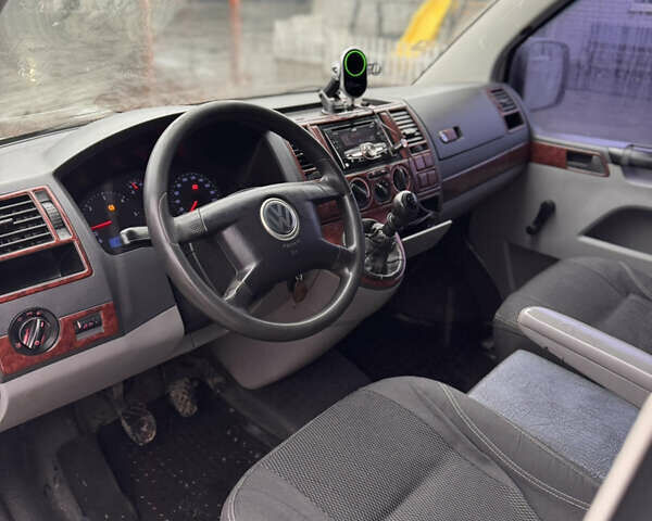 Білий Фольксваген Transporter, об'ємом двигуна 1.9 л та пробігом 420 тис. км за 7000 $, фото 10 на Automoto.ua