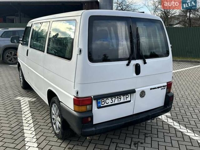 Білий Фольксваген Transporter, об'ємом двигуна 2.5 л та пробігом 300 тис. км за 5200 $, фото 15 на Automoto.ua