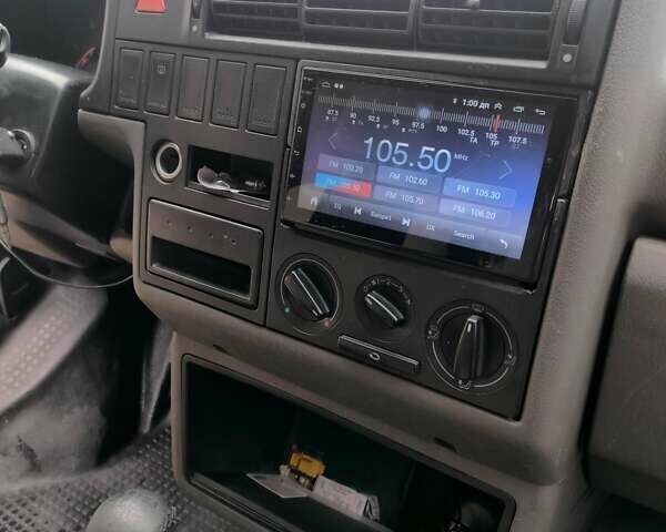 Белый Фольксваген Transporter, объемом двигателя 2.5 л и пробегом 290 тыс. км за 8500 $, фото 23 на Automoto.ua