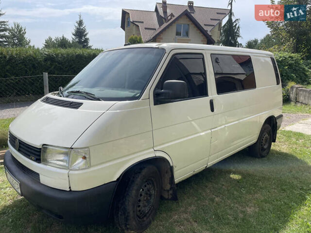 Білий Фольксваген Transporter, об'ємом двигуна 2.5 л та пробігом 307 тис. км за 6500 $, фото 2 на Automoto.ua