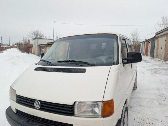 Белый Фольксваген Transporter, объемом двигателя 2.5 л и пробегом 350 тыс. км за 6000 $, фото 5 на Automoto.ua