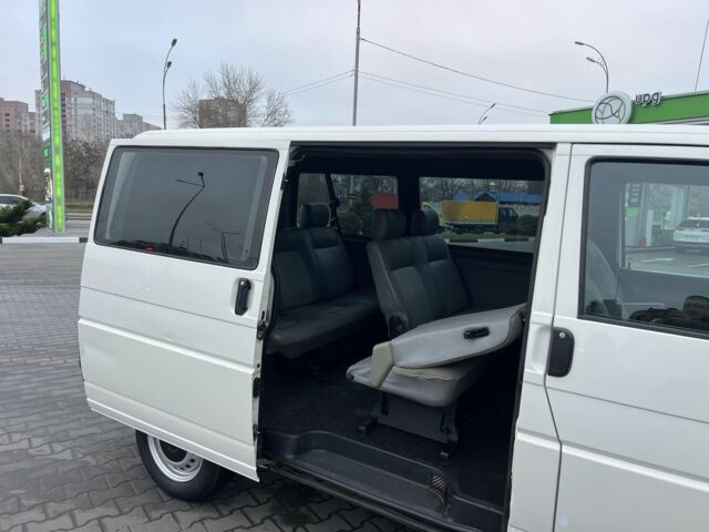 Белый Фольксваген Transporter, объемом двигателя 2.5 л и пробегом 250 тыс. км за 5300 $, фото 8 на Automoto.ua