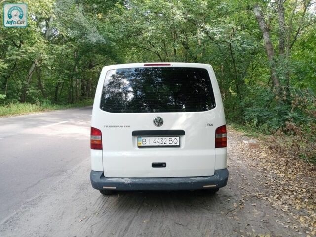 Белый Фольксваген Transporter, объемом двигателя 1.9 л и пробегом 380 тыс. км за 5800 $, фото 2 на Automoto.ua