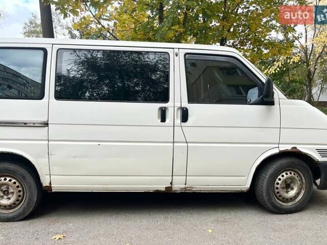 Белый Фольксваген Transporter, объемом двигателя 2.46 л и пробегом 340 тыс. км за 5800 $, фото 2 на Automoto.ua