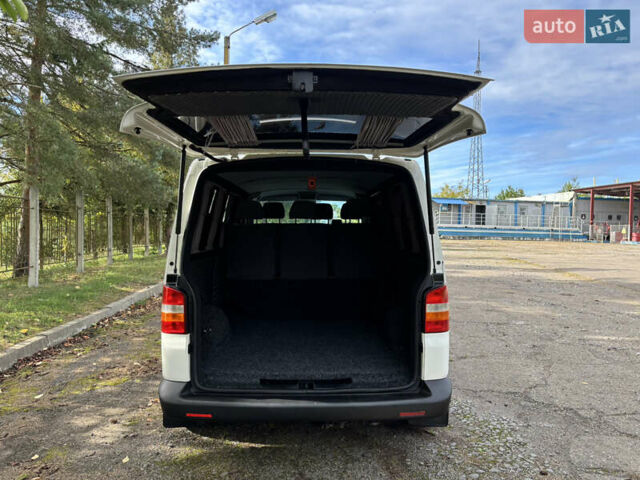 Белый Фольксваген Transporter, объемом двигателя 1.9 л и пробегом 337 тыс. км за 8750 $, фото 57 на Automoto.ua