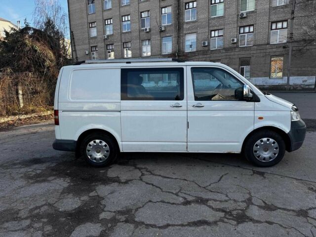 Белый Фольксваген Transporter, объемом двигателя 2.5 л и пробегом 281 тыс. км за 5990 $, фото 5 на Automoto.ua