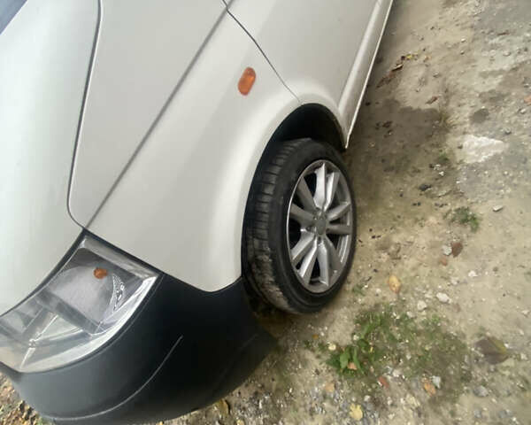 Белый Фольксваген Transporter, объемом двигателя 2.46 л и пробегом 325 тыс. км за 7300 $, фото 4 на Automoto.ua