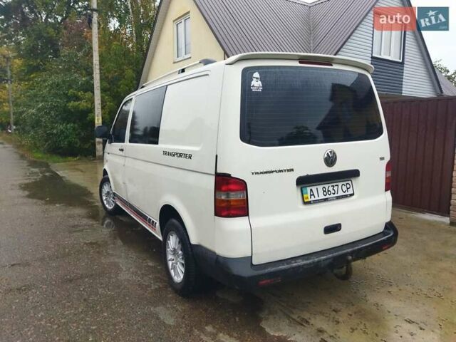 Белый Фольксваген Transporter, объемом двигателя 2.5 л и пробегом 298 тыс. км за 7400 $, фото 4 на Automoto.ua