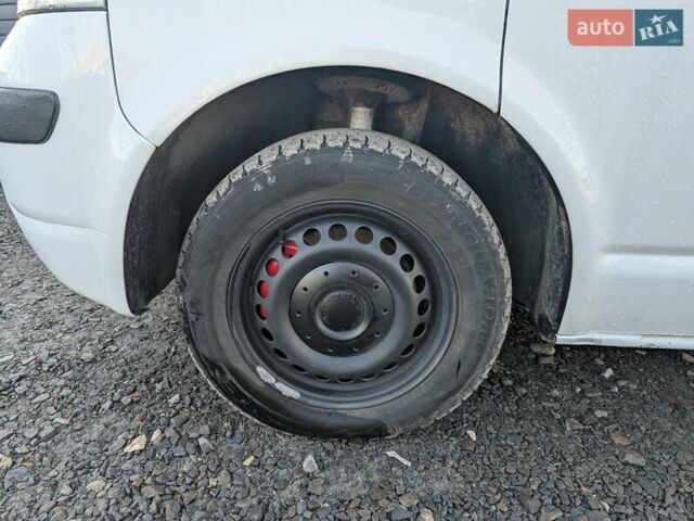 Белый Фольксваген Transporter, объемом двигателя 1.9 л и пробегом 391 тыс. км за 7550 $, фото 16 на Automoto.ua