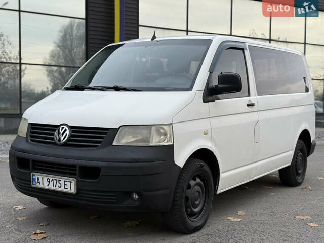 Белый Фольксваген Transporter, объемом двигателя 2.46 л и пробегом 330 тыс. км за 6500 $, фото 2 на Automoto.ua