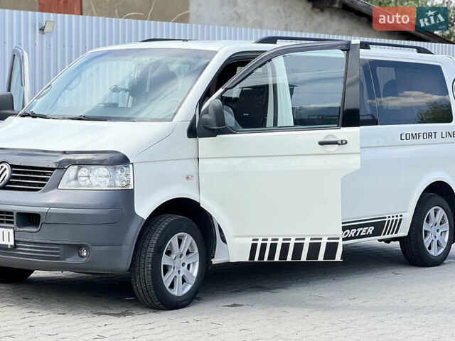 Білий Фольксваген Transporter, об'ємом двигуна 1.9 л та пробігом 400 тис. км за 9000 $, фото 5 на Automoto.ua