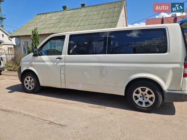 Білий Фольксваген Transporter, об'ємом двигуна 2.46 л та пробігом 374 тис. км за 7700 $, фото 1 на Automoto.ua