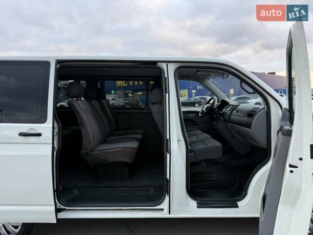 Белый Фольксваген Transporter, объемом двигателя 2.5 л и пробегом 270 тыс. км за 9800 $, фото 21 на Automoto.ua