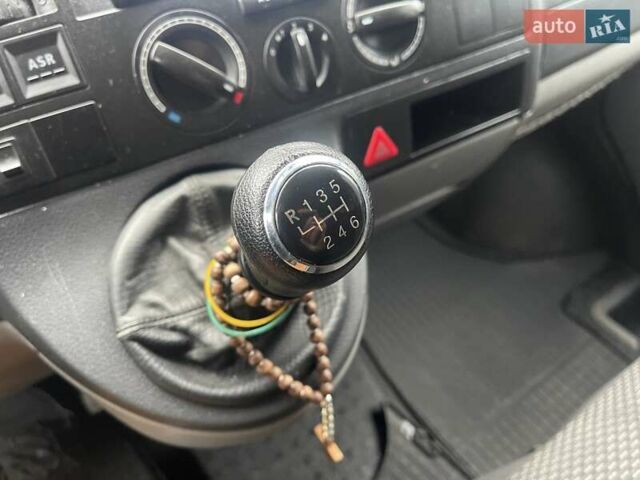 Белый Фольксваген Transporter, объемом двигателя 2.46 л и пробегом 324 тыс. км за 6999 $, фото 11 на Automoto.ua