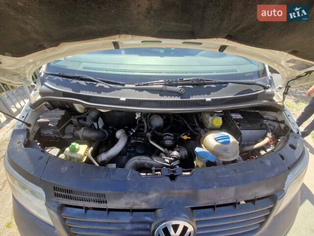 Білий Фольксваген Transporter, об'ємом двигуна 2.46 л та пробігом 374 тис. км за 7700 $, фото 5 на Automoto.ua