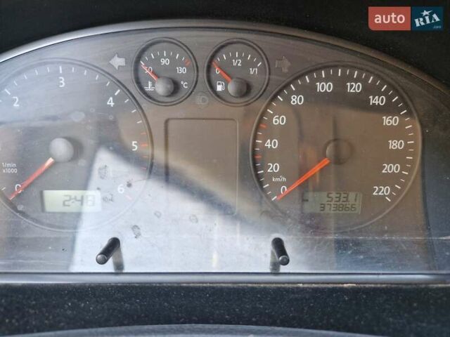 Білий Фольксваген Transporter, об'ємом двигуна 2.46 л та пробігом 374 тис. км за 7700 $, фото 9 на Automoto.ua