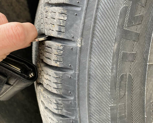 Белый Фольксваген Transporter, объемом двигателя 2.4 л и пробегом 292 тыс. км за 6000 $, фото 4 на Automoto.ua