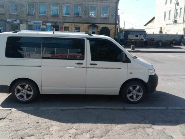 Белый Фольксваген Transporter, объемом двигателя 2.5 л и пробегом 360 тыс. км за 8300 $, фото 1 на Automoto.ua