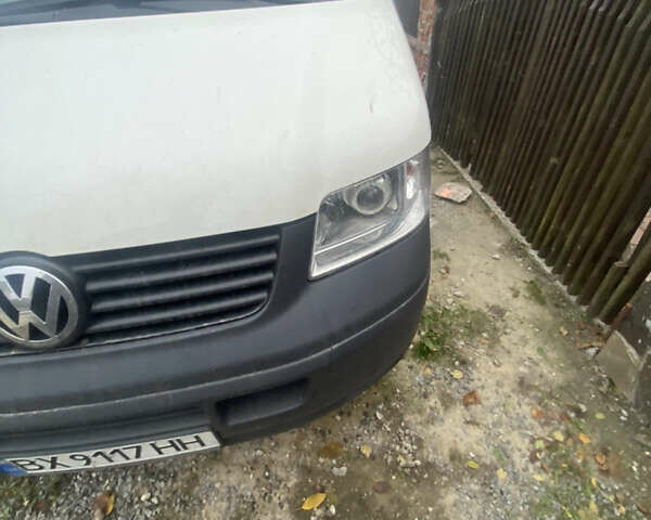 Белый Фольксваген Transporter, объемом двигателя 2.46 л и пробегом 325 тыс. км за 7300 $, фото 3 на Automoto.ua