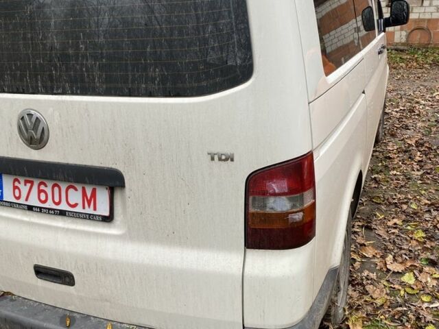 Білий Фольксваген Transporter, об'ємом двигуна 1.9 л та пробігом 232 тис. км за 5100 $, фото 3 на Automoto.ua