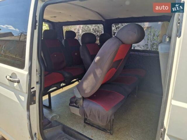 Білий Фольксваген Transporter, об'ємом двигуна 2.46 л та пробігом 374 тис. км за 7700 $, фото 8 на Automoto.ua