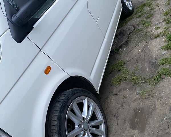 Белый Фольксваген Transporter, объемом двигателя 2.46 л и пробегом 325 тыс. км за 7300 $, фото 10 на Automoto.ua