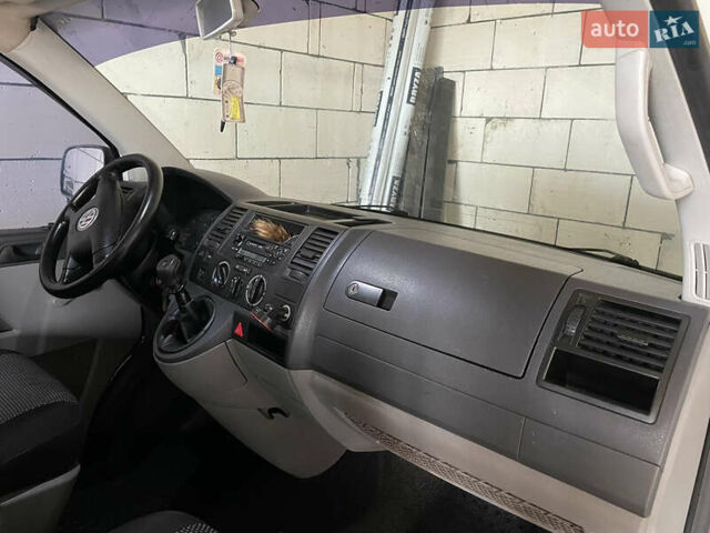 Белый Фольксваген Transporter, объемом двигателя 1.9 л и пробегом 272 тыс. км за 7500 $, фото 22 на Automoto.ua