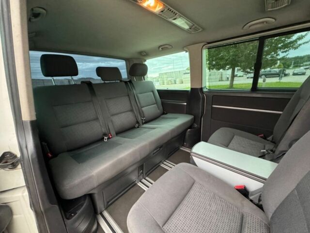 Білий Фольксваген Transporter, об'ємом двигуна 2.5 л та пробігом 332 тис. км за 2400 $, фото 7 на Automoto.ua