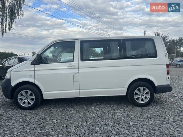 Белый Фольксваген Transporter, объемом двигателя 2.5 л и пробегом 457 тыс. км за 7300 $, фото 4 на Automoto.ua