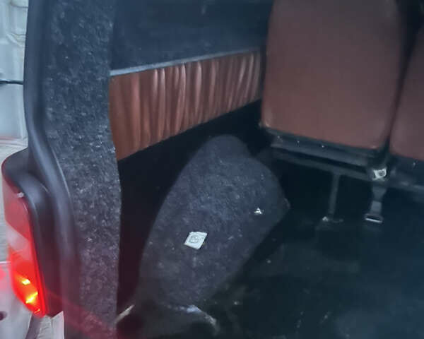 Белый Фольксваген Transporter, объемом двигателя 0 л и пробегом 410 тыс. км за 8500 $, фото 6 на Automoto.ua