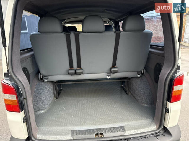 Белый Фольксваген Transporter, объемом двигателя 1.9 л и пробегом 300 тыс. км за 7700 $, фото 23 на Automoto.ua