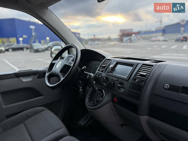 Белый Фольксваген Transporter, объемом двигателя 2.5 л и пробегом 270 тыс. км за 9800 $, фото 16 на Automoto.ua