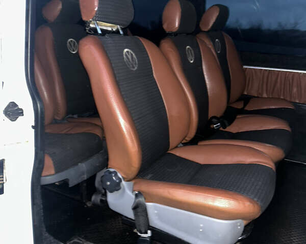 Белый Фольксваген Transporter, объемом двигателя 0 л и пробегом 410 тыс. км за 8500 $, фото 5 на Automoto.ua
