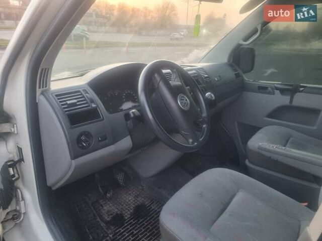 Білий Фольксваген Transporter, об'ємом двигуна 2.46 л та пробігом 460 тис. км за 6900 $, фото 8 на Automoto.ua