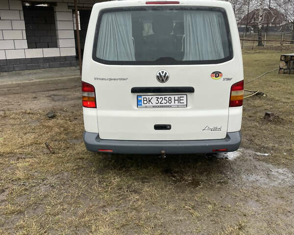 Белый Фольксваген Transporter, объемом двигателя 1.9 л и пробегом 272 тыс. км за 7500 $, фото 9 на Automoto.ua