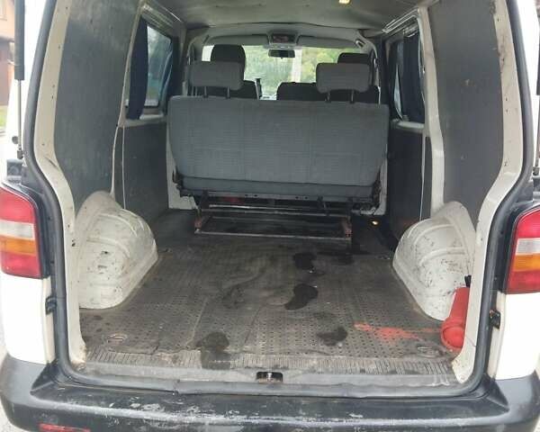 Белый Фольксваген Transporter, объемом двигателя 2.5 л и пробегом 298 тыс. км за 7400 $, фото 23 на Automoto.ua