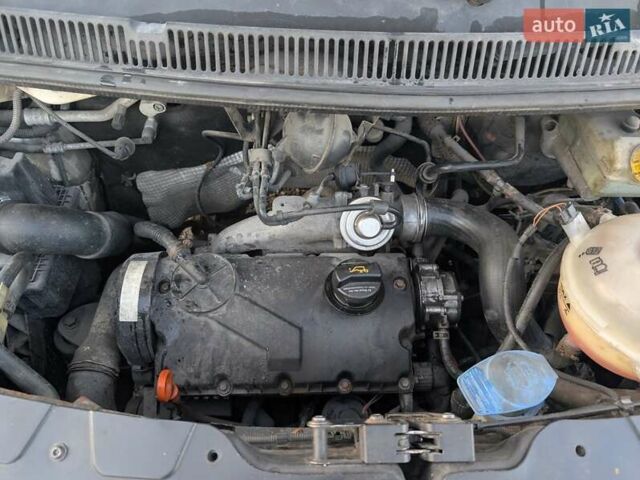 Белый Фольксваген Transporter, объемом двигателя 1.9 л и пробегом 391 тыс. км за 7550 $, фото 41 на Automoto.ua