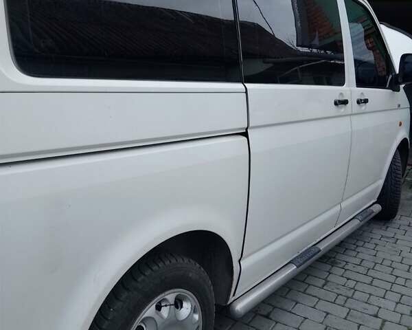 Белый Фольксваген Transporter, объемом двигателя 1.9 л и пробегом 170 тыс. км за 8000 $, фото 3 на Automoto.ua
