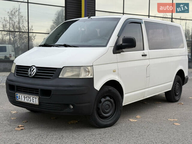 Белый Фольксваген Transporter, объемом двигателя 2.46 л и пробегом 330 тыс. км за 6500 $, фото 1 на Automoto.ua