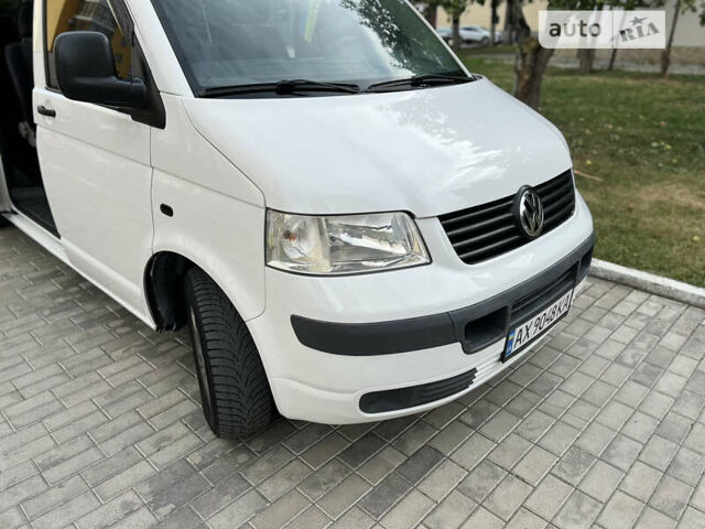 Білий Фольксваген Transporter, об'ємом двигуна 1.9 л та пробігом 373 тис. км за 7950 $, фото 43 на Automoto.ua