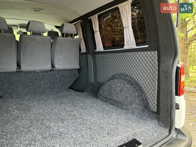 Белый Фольксваген Transporter, объемом двигателя 1.9 л и пробегом 337 тыс. км за 8750 $, фото 73 на Automoto.ua