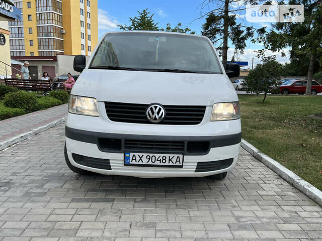 Білий Фольксваген Transporter, об'ємом двигуна 1.9 л та пробігом 373 тис. км за 7950 $, фото 7 на Automoto.ua