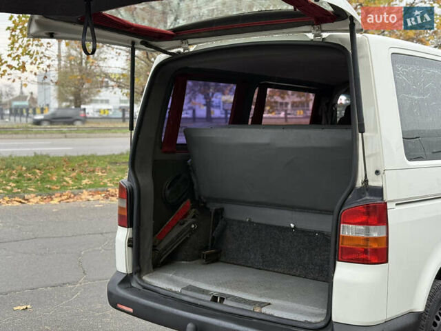 Белый Фольксваген Transporter, объемом двигателя 2.46 л и пробегом 330 тыс. км за 6500 $, фото 22 на Automoto.ua