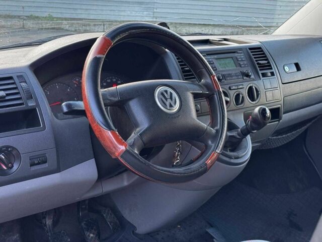 Белый Фольксваген Transporter, объемом двигателя 2.5 л и пробегом 281 тыс. км за 5990 $, фото 9 на Automoto.ua